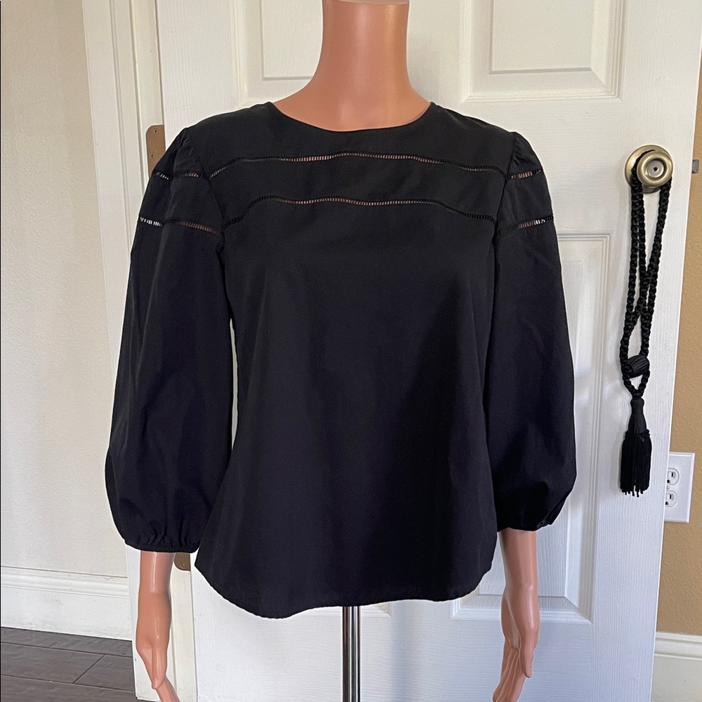 Ralph Lauren chic bell sleeve black women’s top size Medium 100% cotton